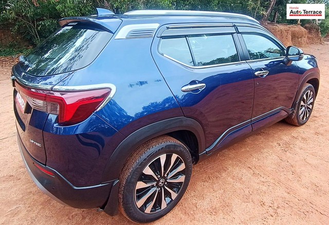 Second-hand 2024 Honda Elevate ZX CVT Non RF for sale in Thiruvananthapuram-2