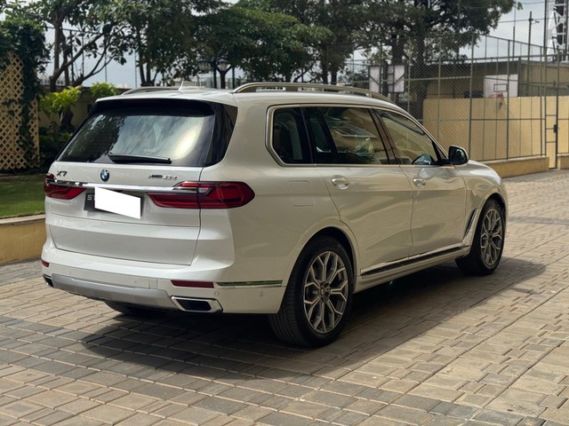 Second-hand 2021 BMW X7 xDrive30d DPE Signature for sale in Bangalore-13