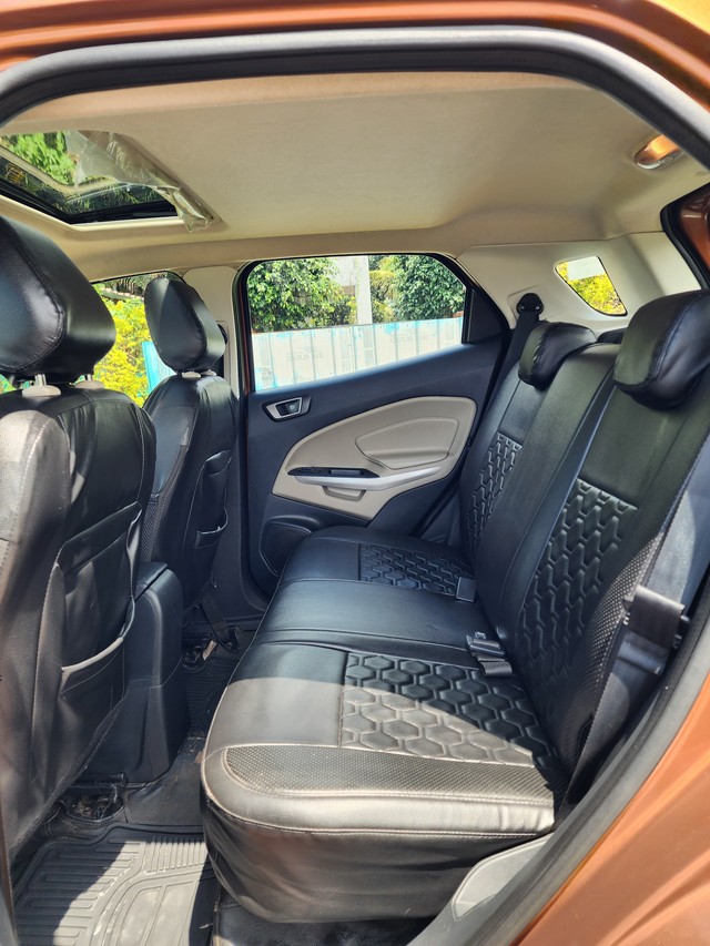 Second-hand 2021 Ford Ecosport Titanium Diesel for sale in Kolhapur-11