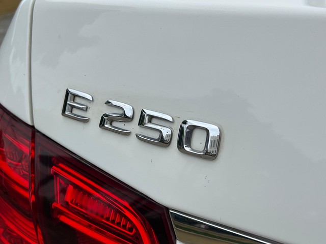 Second-hand 2017 Mercedes-Benz E-Class E250 CDI Avantgarde for sale in Bangalore-12