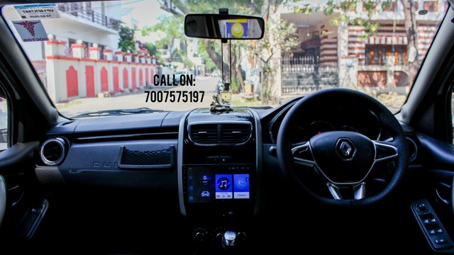 Second-hand 2020 Renault Duster RXS 110PS BSIV for sale in Lucknow-11