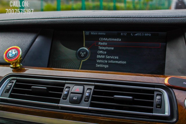 Second-hand 2011 BMW 7 Series 730Ld for sale in Lucknow-17