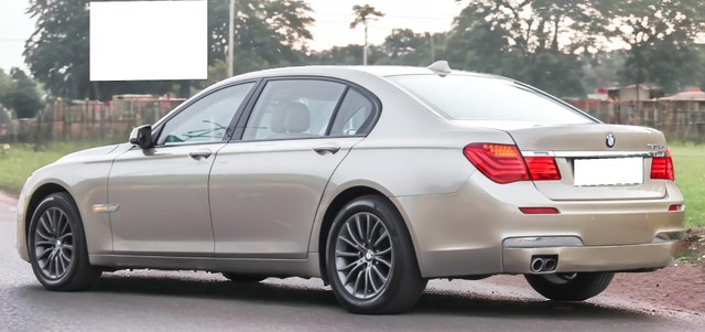 Second-hand 2011 BMW 7 Series 730Ld for sale in Lucknow-9