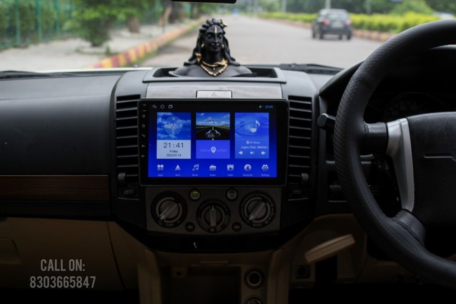 Second-hand 2013 Ford Endeavour 2.5L 4X2 MT for sale in Lucknow-17