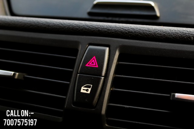 Second-hand 2013 BMW X1 sDrive 20d xLine for sale in Lucknow-13