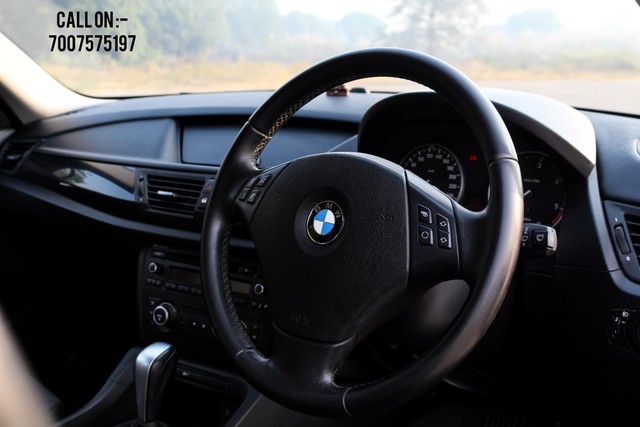 Second-hand 2013 BMW X1 sDrive 20d xLine for sale in Lucknow-8