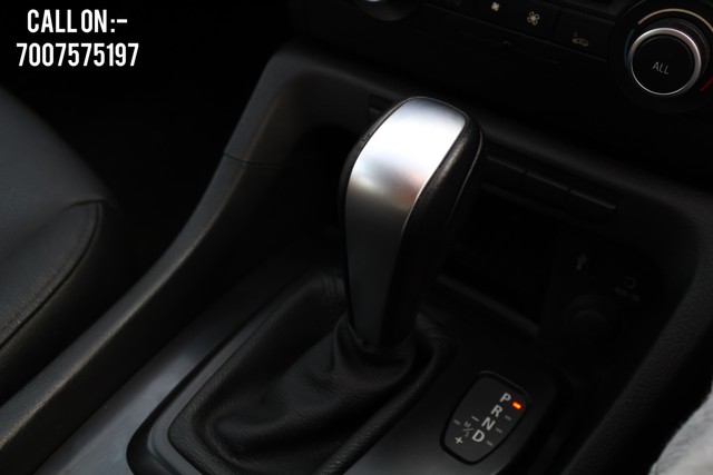 Second-hand 2013 BMW X1 sDrive 20d xLine for sale in Lucknow-15