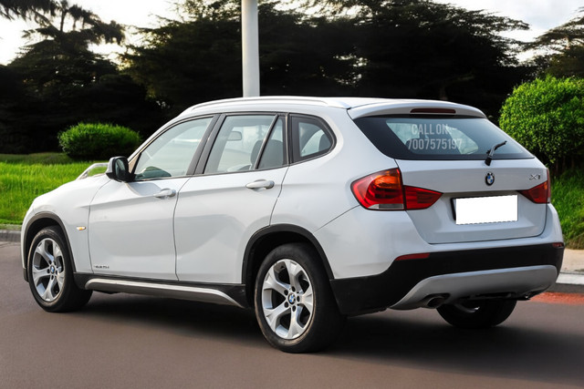 Second-hand 2013 BMW X1 sDrive 20d xLine for sale in Lucknow-3
