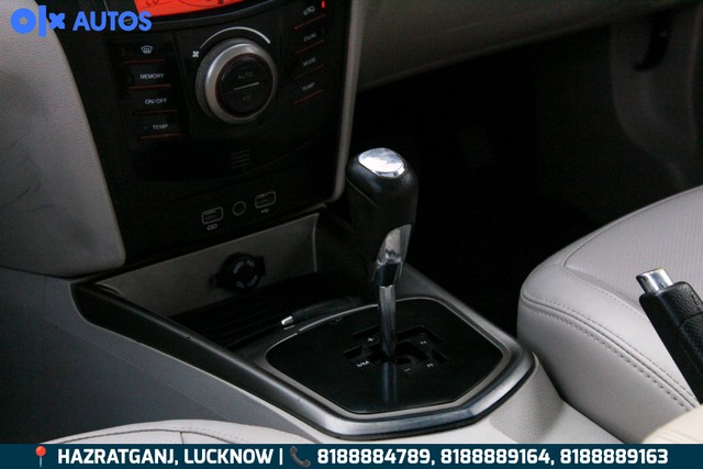 Second-hand 2020 Mahindra XUV300 W8 Diesel BSIV for sale in Lucknow-15