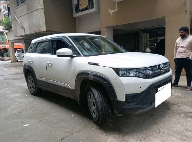Second-hand 2023 Maruti Brezza Vxi CNG for sale in Pune-10