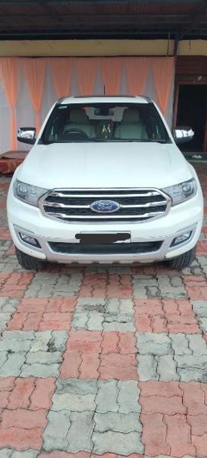 Second-hand 2020 Ford Endeavour Titanium Plus 4X2 for sale in Belgaum