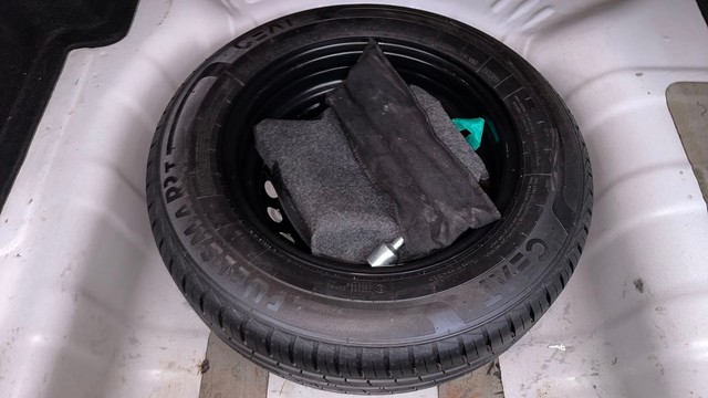 Second-hand 2022 Hyundai Aura SX Plus AMT Diesel for sale in Bangalore-21