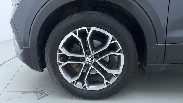 Second-hand 2022 Skoda Kushaq 1.0 TSI Style for sale in New Delhi-20