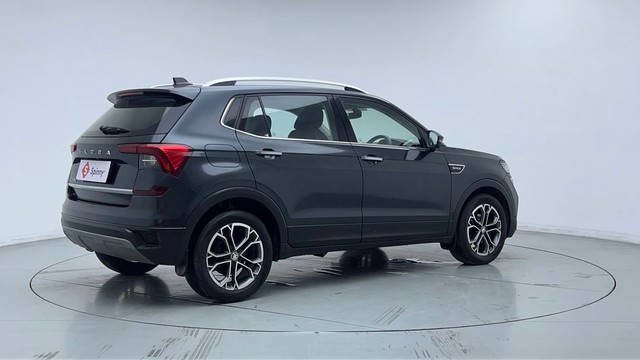 Second-hand 2022 Skoda Kushaq 1.0 TSI Style for sale in New Delhi-3