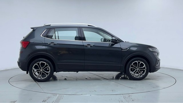 Second-hand 2022 Skoda Kushaq 1.0 TSI Style for sale in New Delhi-2