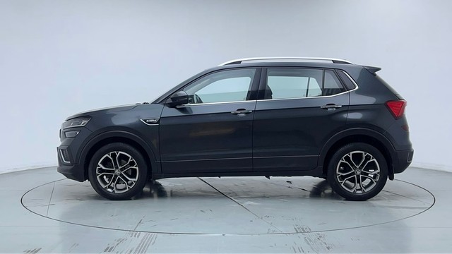 Second-hand 2022 Skoda Kushaq 1.0 TSI Style for sale in New Delhi-6