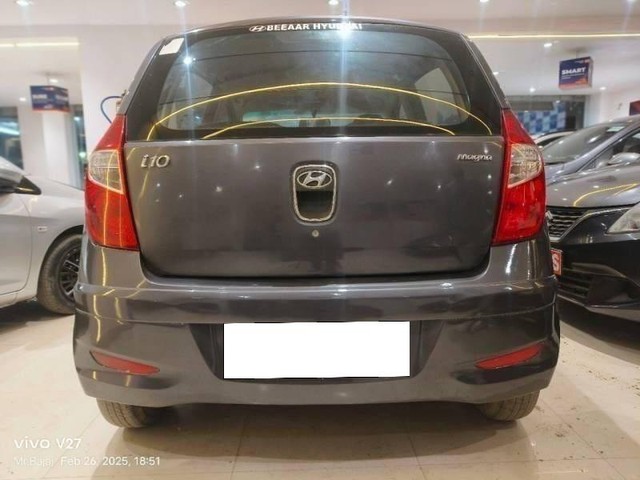 Second-hand 2014 Hyundai i10 Magna 1.1L for sale in Kanpur-1
