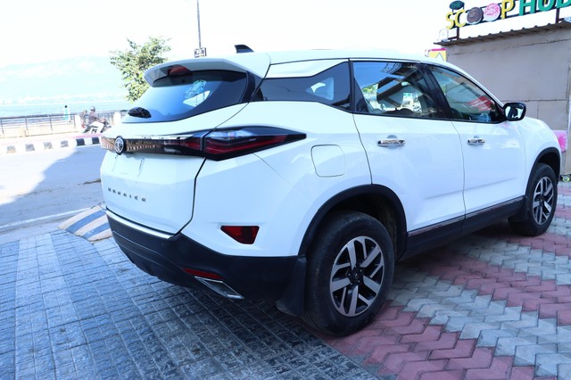 Second-hand 2022 Tata Harrier XZA Plus AT BSVI for sale in Ajmer-11