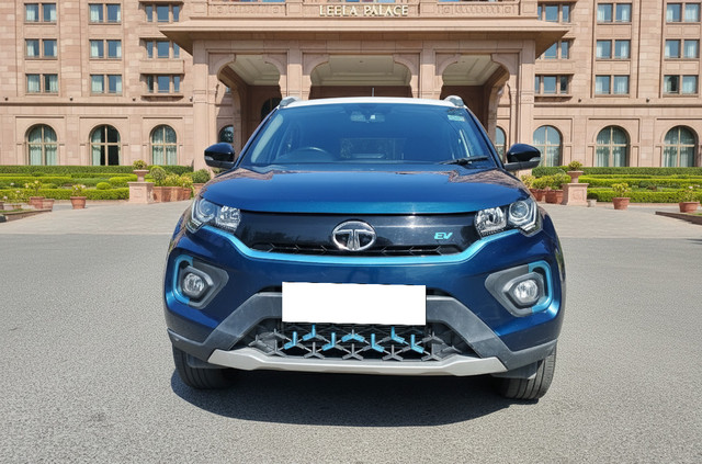 Second-hand 2021 Tata Nexon EV XZ Plus for sale in New Delhi-5