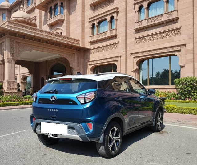 Second-hand 2021 Tata Nexon EV XZ Plus for sale in New Delhi-9
