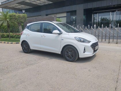 Second-hand 2022 Hyundai Grand i10 Nios Sportz for sale in New Delhi