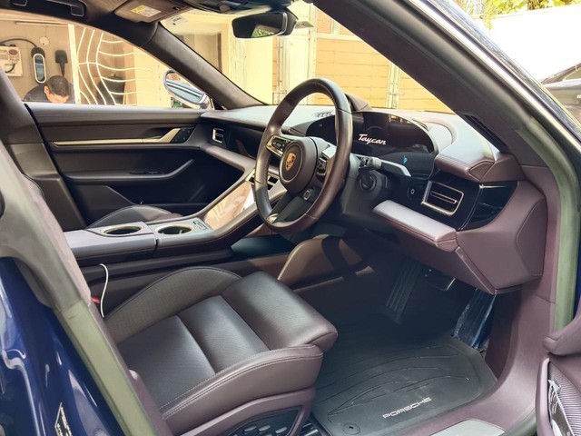 Second-hand 2022 Porsche Taycan Turbo 2022-2024 for sale in New Delhi-6