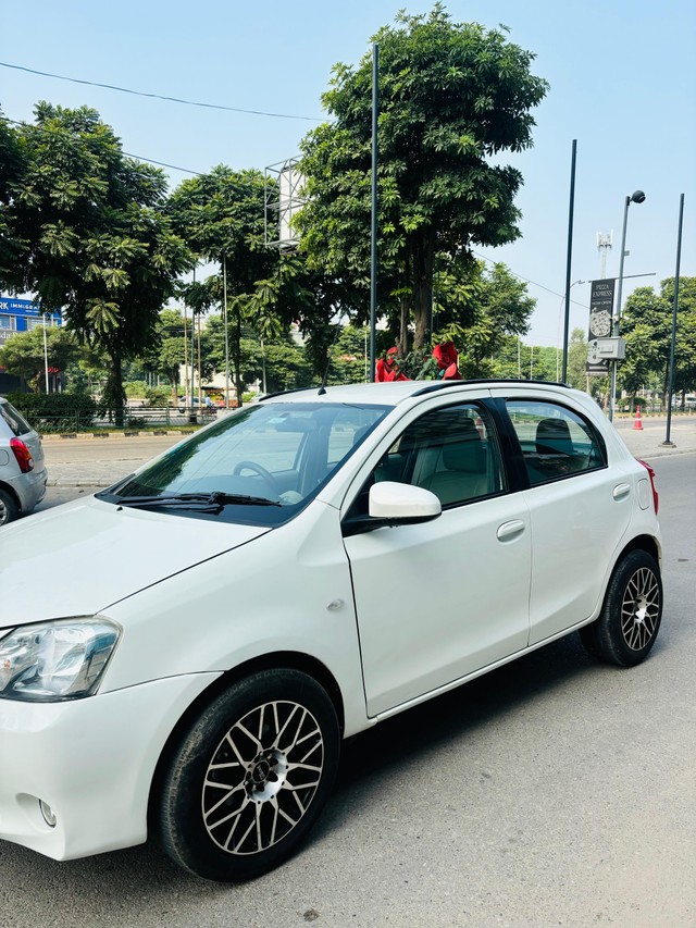 Second-hand 2013 Toyota Etios GD for sale in Mohali-4