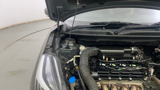 Second-hand 2021 Maruti Baleno Zeta Diesel for sale in Kolkata-29