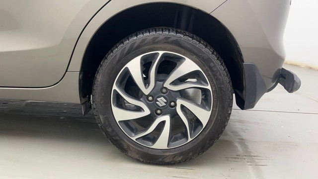 Second-hand 2021 Maruti Baleno Zeta Diesel for sale in Kolkata-19