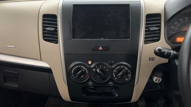 Second-hand 2018 Maruti Wagon R CNG LXI for sale in Kanpur-27