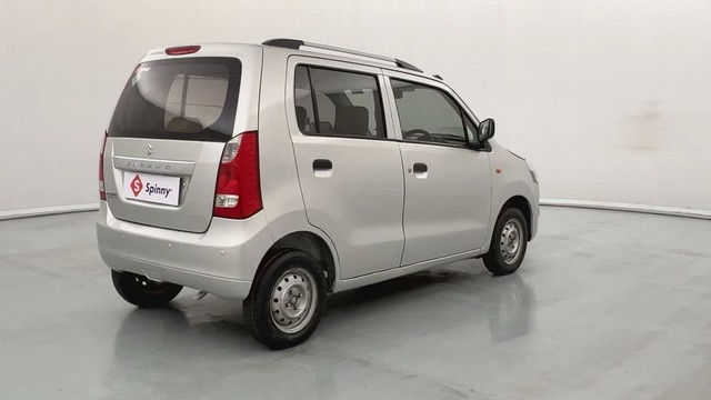Second-hand 2018 Maruti Wagon R CNG LXI for sale in Kanpur-3