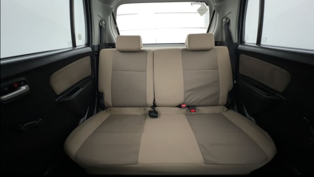 Second-hand 2018 Maruti Wagon R CNG LXI for sale in Kanpur-23