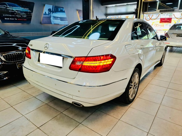 Second-hand 2011 Mercedes-Benz E-Class E350 Petrol for sale in Thane-3