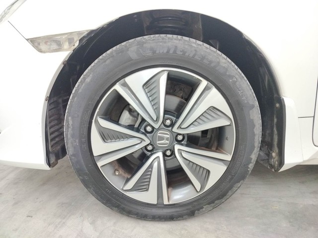 Second-hand 2019 Honda Civic ZX Diesel for sale in Coimbatore-20