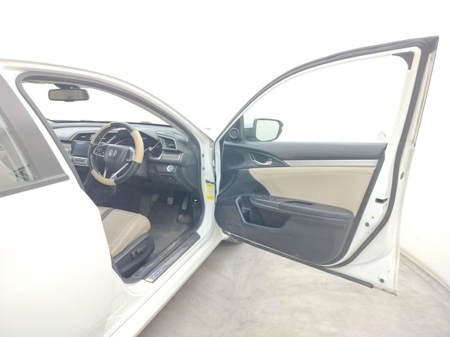 Second-hand 2019 Honda Civic ZX Diesel for sale in Coimbatore-16