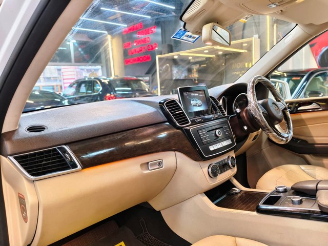 Mercedes-Benz E-Class E350 Petrol Second-hand 2011 Mercedes-Benz E-Class E350 Petrol for sale in Nashik-2