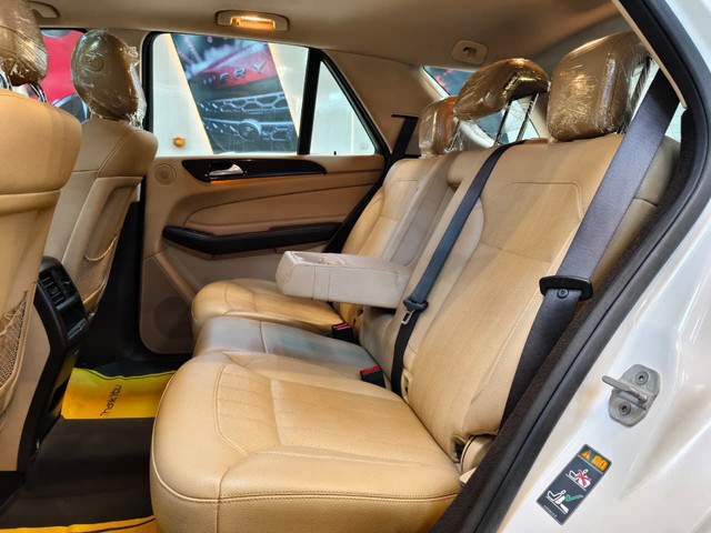 Mercedes-Benz E-Class E350 Petrol Second-hand 2011 Mercedes-Benz E-Class E350 Petrol for sale in Nashik-5