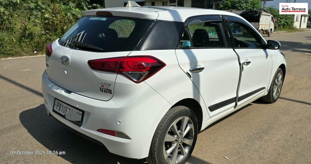 Second-hand 2014 Hyundai i20 Asta 1.4 CRDi for sale in Mohali-9