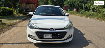 Second-hand 2014 Hyundai i20 Asta 1.4 CRDi for sale in Mohali