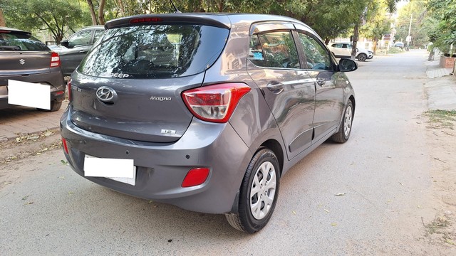 Second-hand 2016 Hyundai Grand i10 Magna for sale in Gurgaon-5