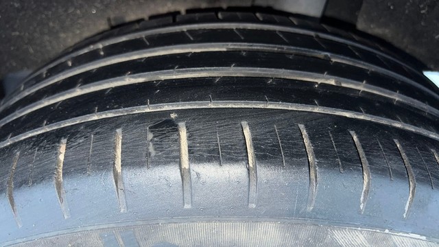 Second-hand 2017 Maruti Baleno Zeta Diesel for sale in Bangalore-39