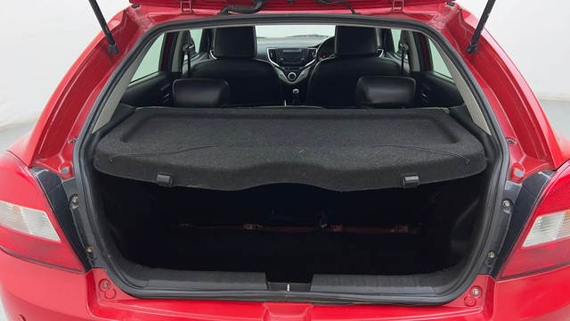 Second-hand 2017 Maruti Baleno Zeta Diesel for sale in Bangalore-9