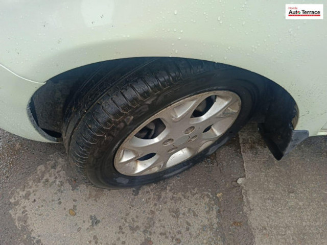 Second-hand 2013 Renault Scala RxL for sale in Mumbai-18