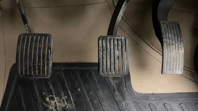 Second-hand 2019 Hyundai Santro Asta for sale in Ahmedabad-14