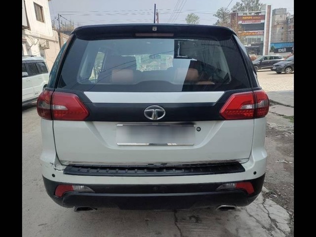 Second-hand 2018 Tata Hexa XE for sale in Dehradun-2