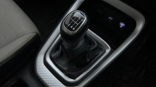 Second-hand 2022 Kia Sonet HTX Turbo iMT for sale in Mysore-12