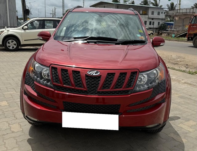 Second-hand 2012 Mahindra XUV500 1.99 FWD W8 for sale in Shimoga-5