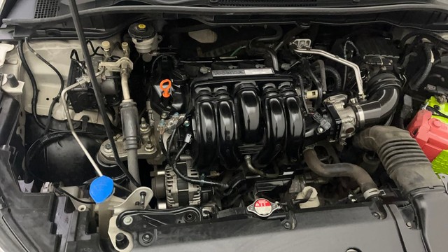 Second-hand 2022 Honda City ZX MT for sale in Hyderabad-37