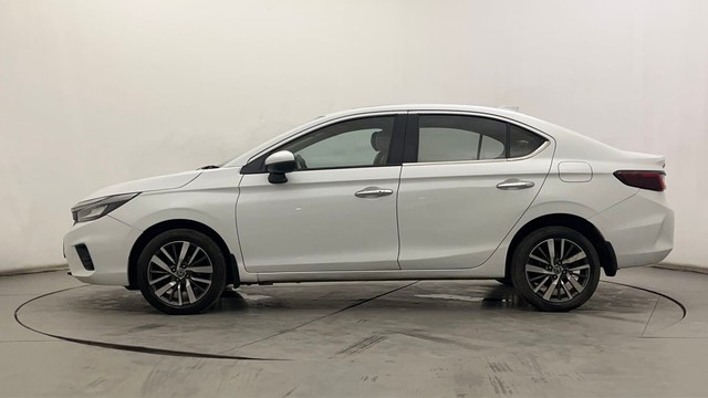 Second-hand 2022 Honda City ZX MT for sale in Hyderabad-6