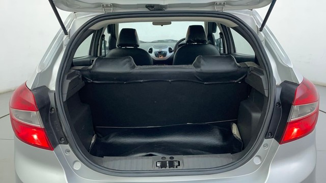 Second-hand 2018 Ford Figo Titanium AT 2019-2020 for sale in Ahmedabad-9